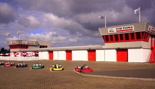 Daytona Milton Keynes